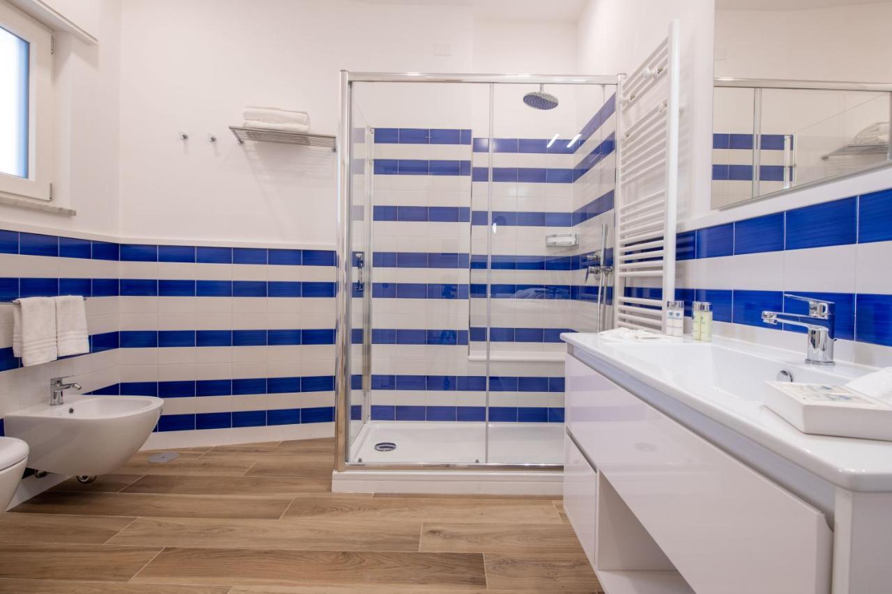 Solymar Due Apartment Sorrento Bagian luar foto