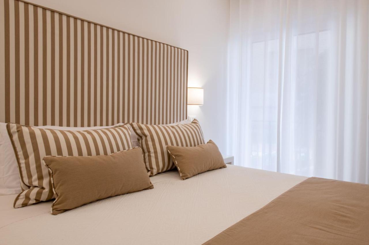 Solymar Due Apartment Sorrento Bagian luar foto